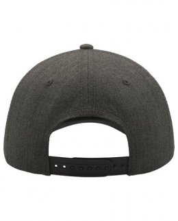 Marinblå snapback baseball-keps med egen brodyr
